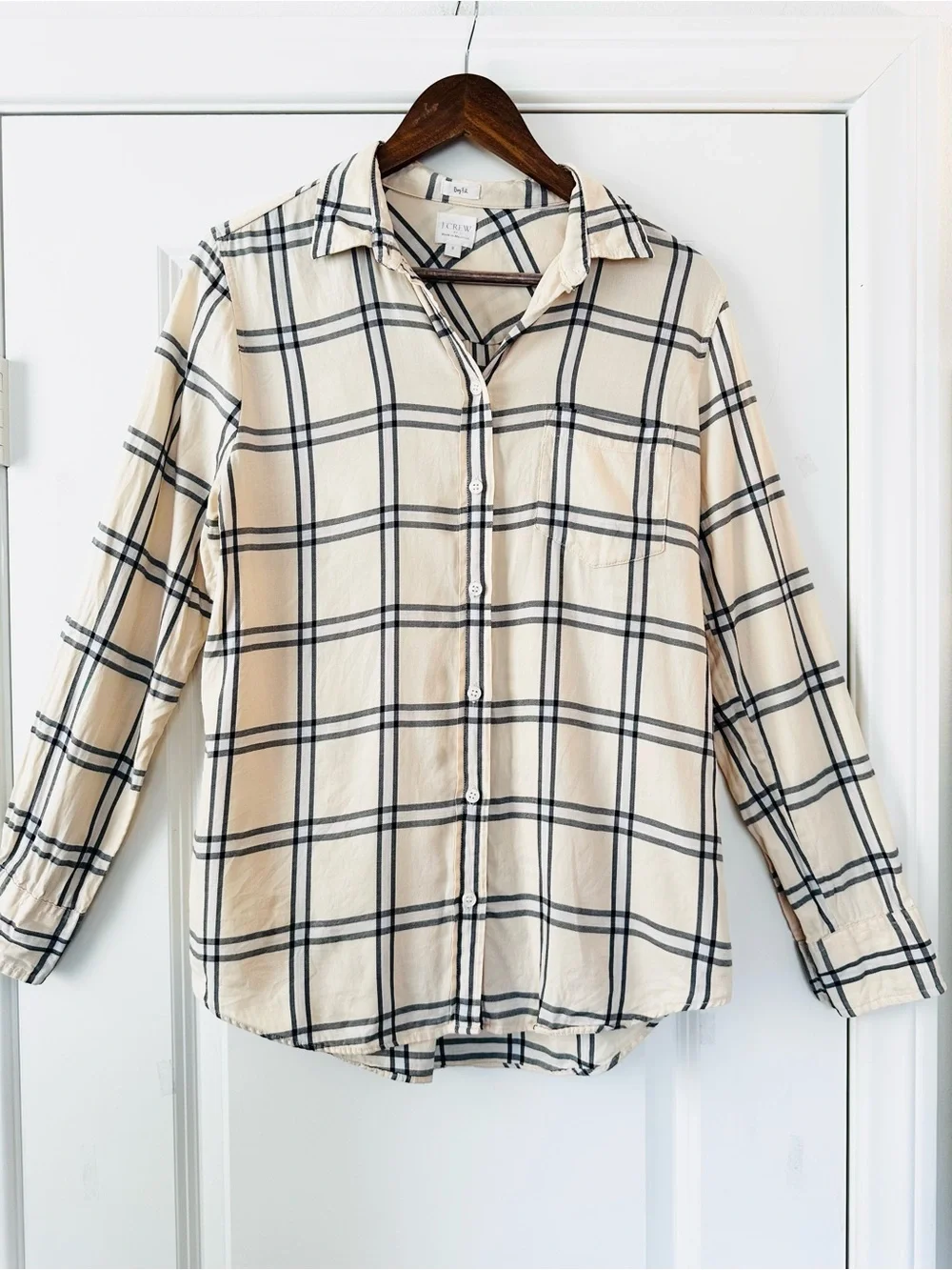 J.Crew Cream Plaid Button Down Shirt 100% Cotton Preppy Classic Fall Small